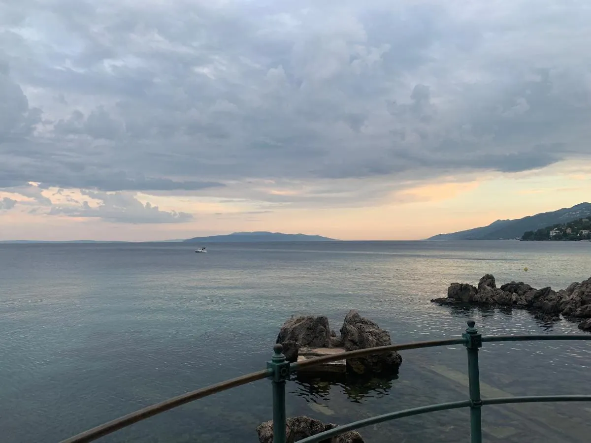 Artspace Location-Opatija-3 Bedroom House With Rooftop Garden By Beach Opatija