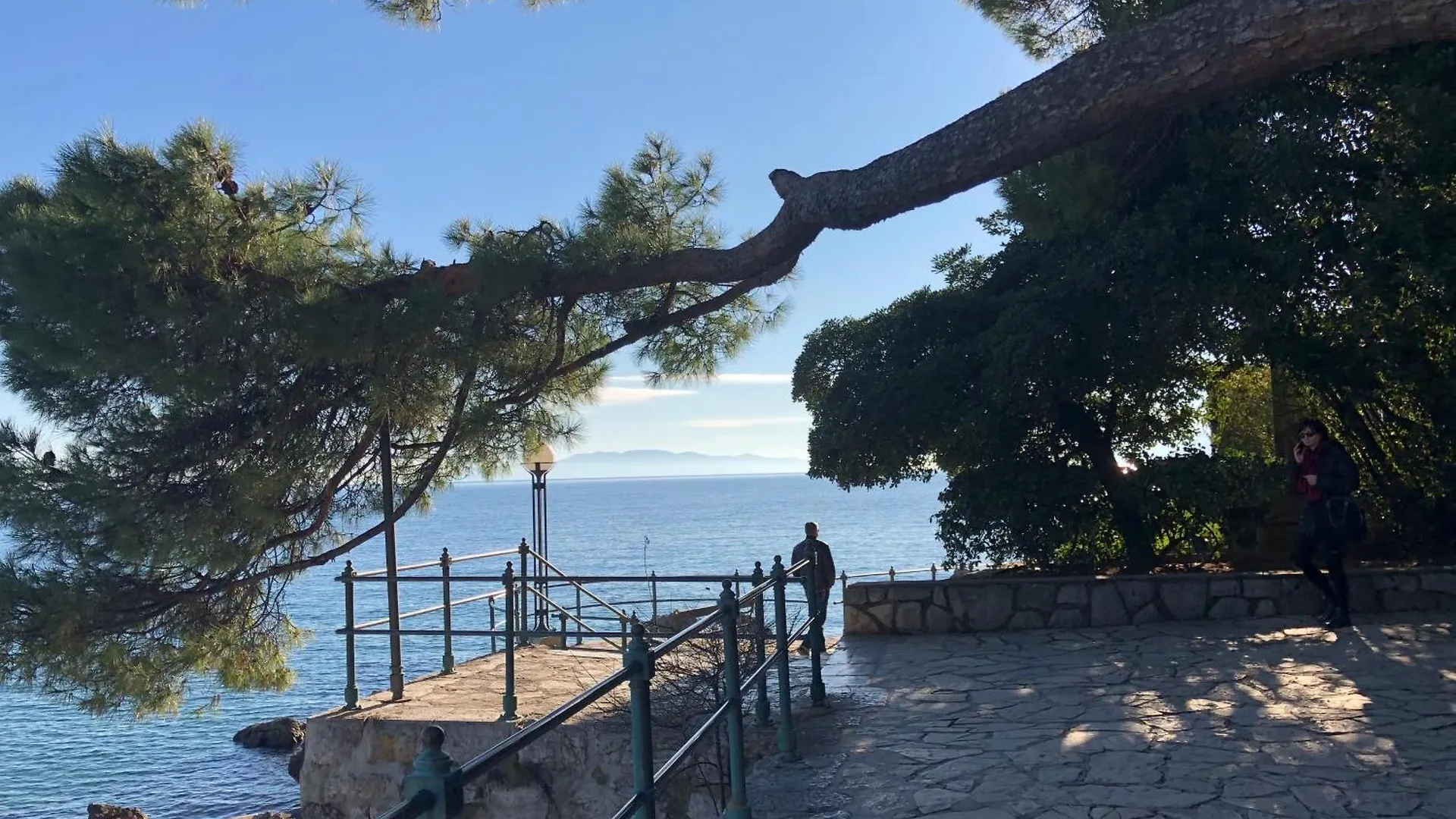 Artspace Location-Opatija-3 Bedroom House With Rooftop Garden By Beach Croatia